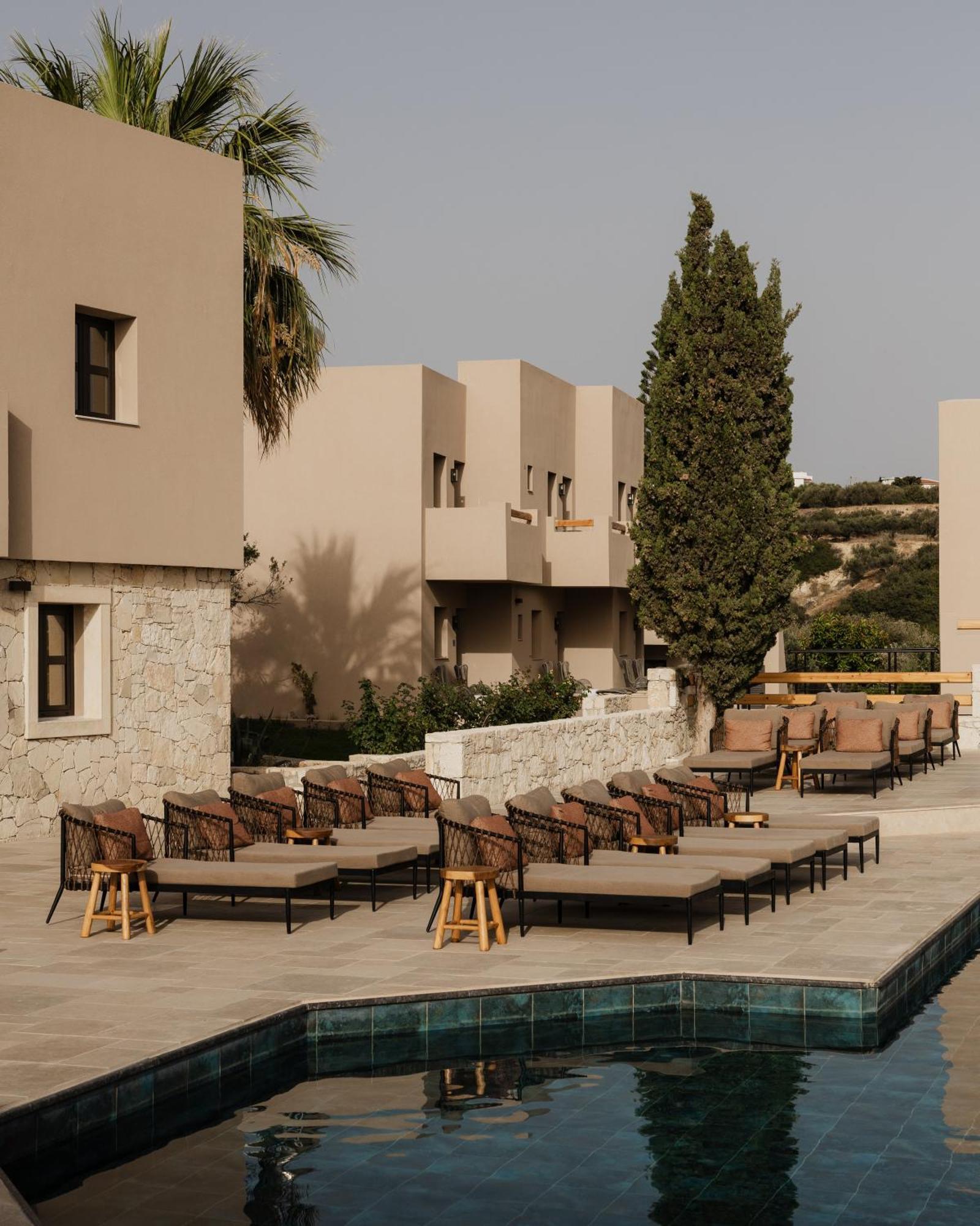 Momi Slow Living Hotel Херсониссос Экстерьер фото